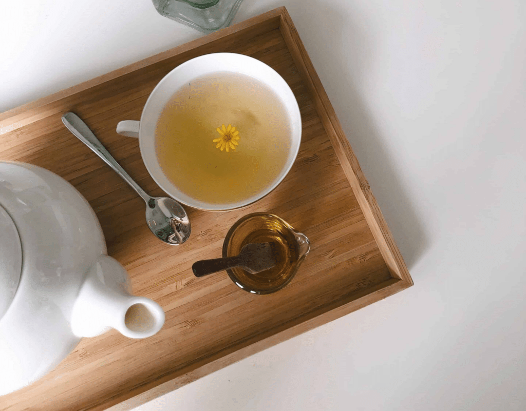 Naučte sa piť kvalitný čaj. Luxusný zážitok vám zabezpečí niekoľko šikovných pomocníkov